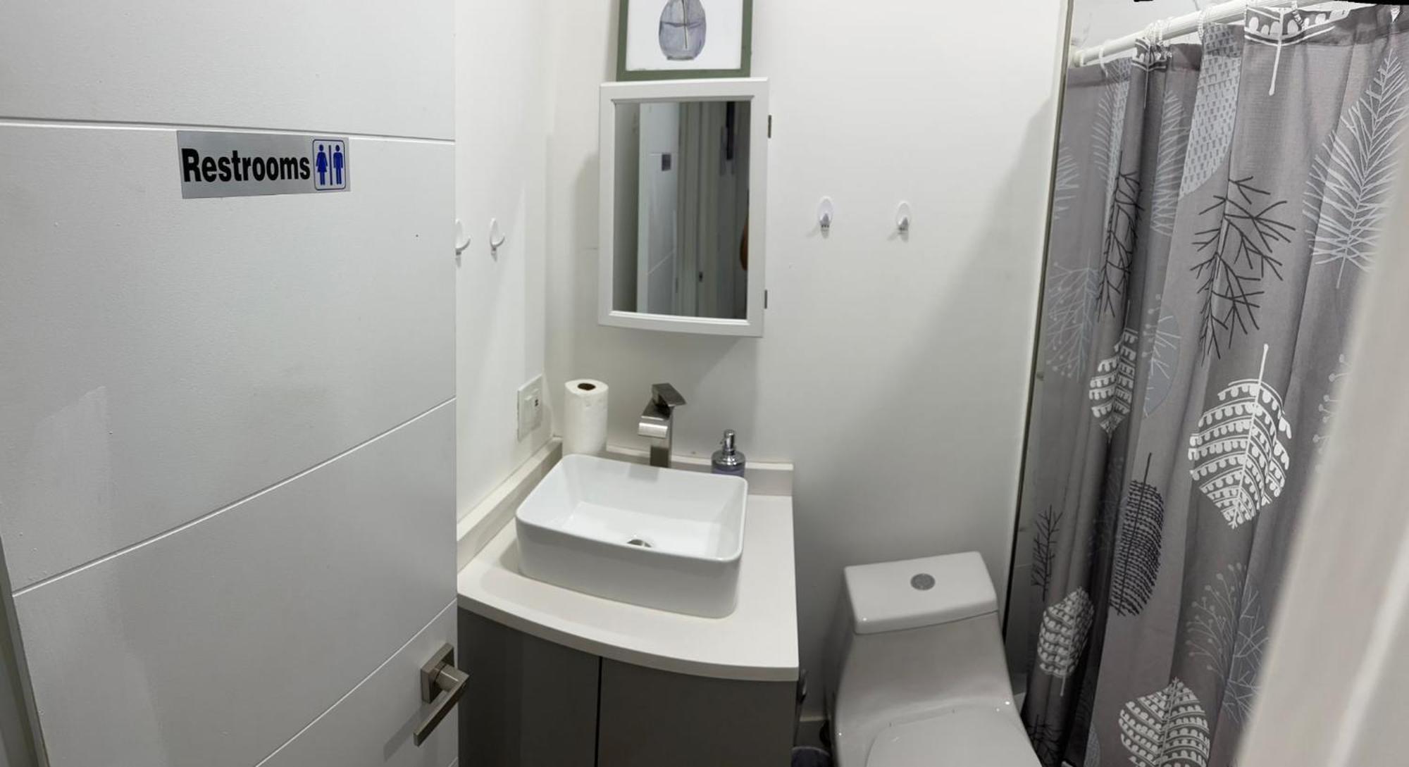 203 Miami Shared Rooms For Men Central Comfortable, Affordable Exterior photo